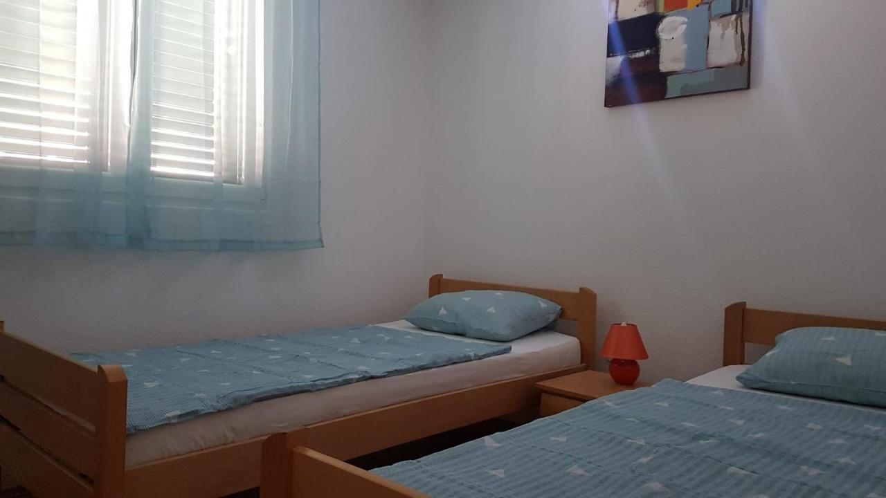 Apartmani Vincek Vodice Buitenkant foto