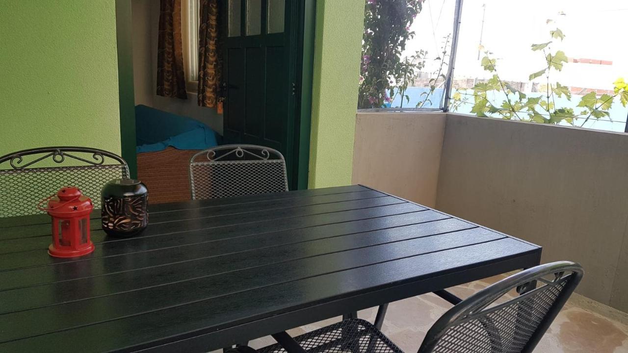 Apartmani Vincek Vodice Buitenkant foto